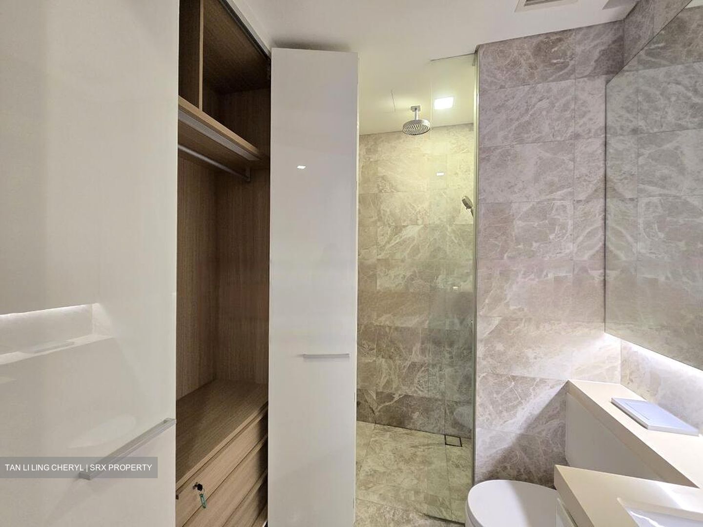 The Laurels (D9), Condominium #460993551